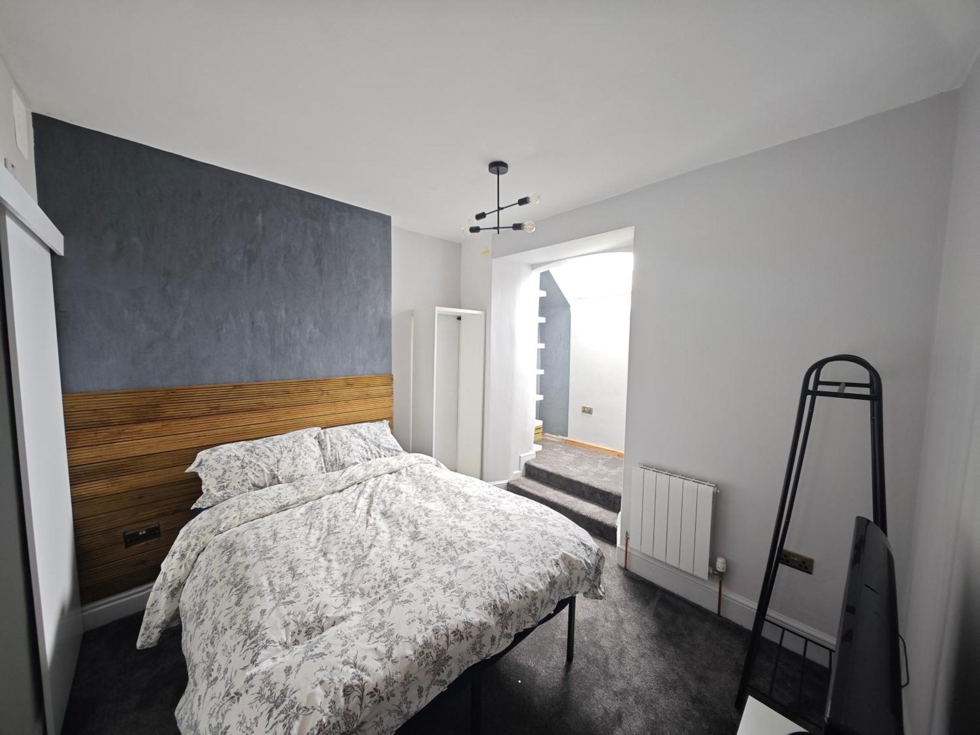 Styles & White Stays - Central Newquay นิวคีย์ ภายนอก รูปภาพ